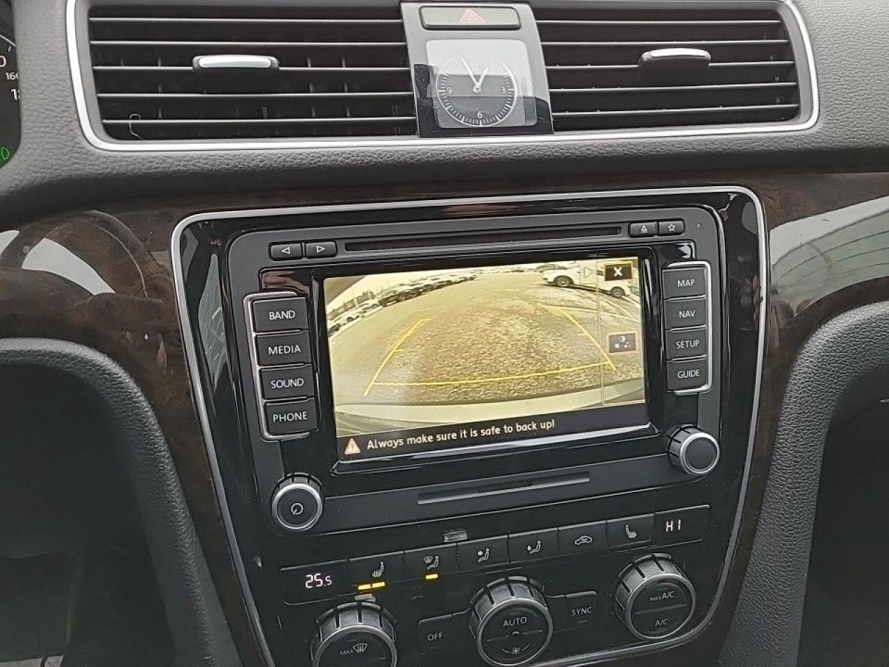 2015 Volkswagen Passat 2.0 TDI DSG HIGHLINE (SORRY SOLD SOLD SOLD) Photo