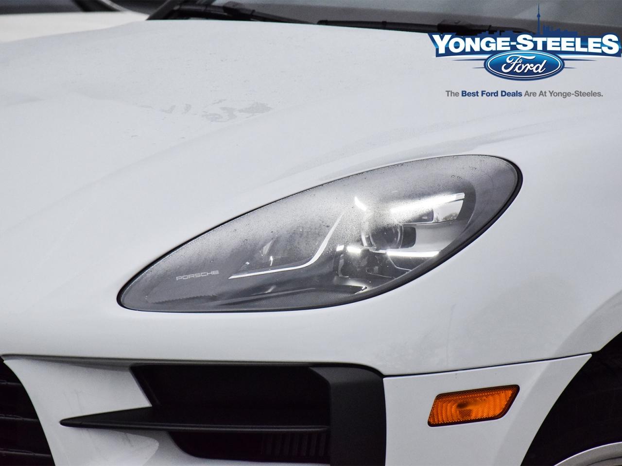 2020 Porsche Macan S AWD Photo