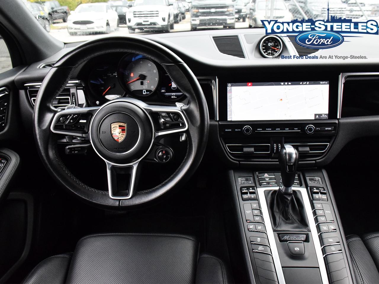 2020 Porsche Macan S AWD Photo