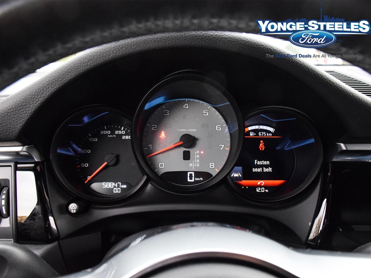 2020 Porsche Macan S AWD Photo