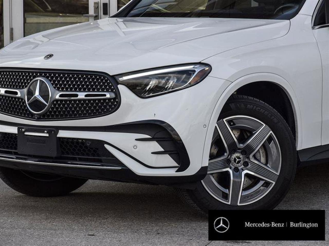 2023 Mercedes-Benz GLC GLC 300 Photo