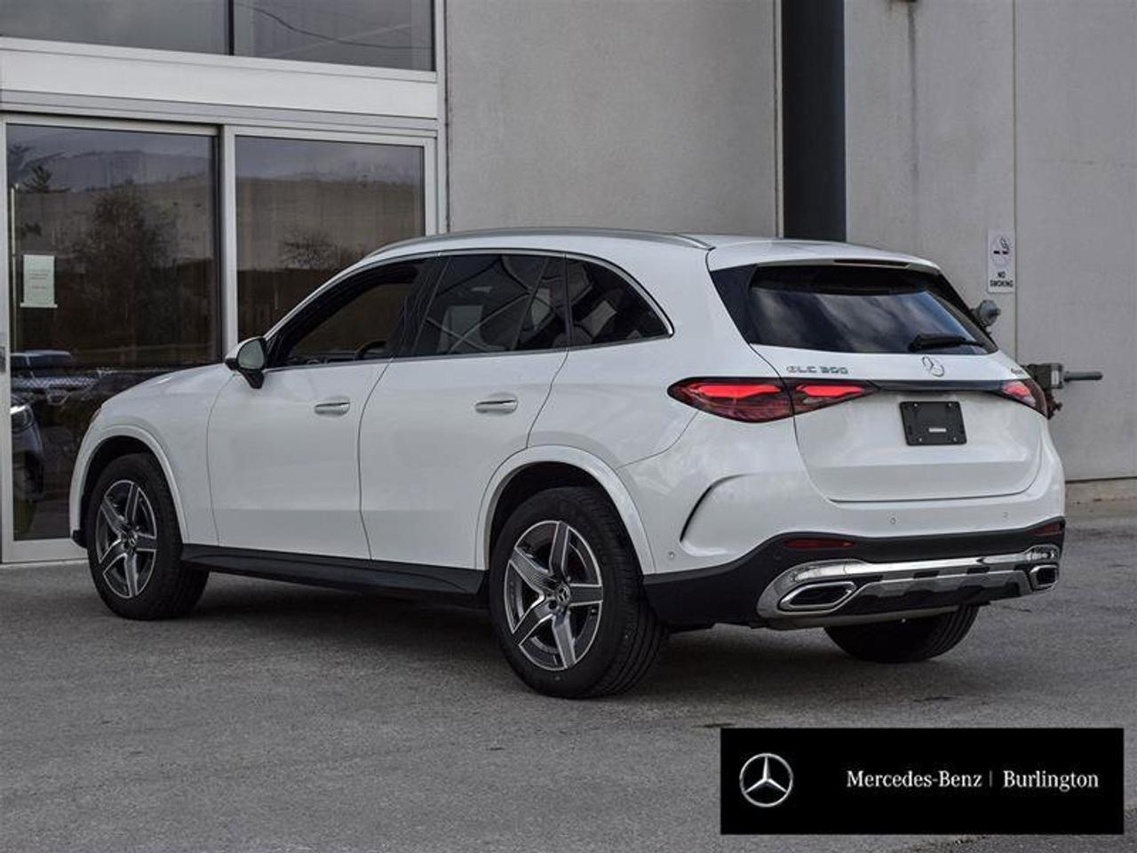 2023 Mercedes-Benz GLC GLC 300 Photo