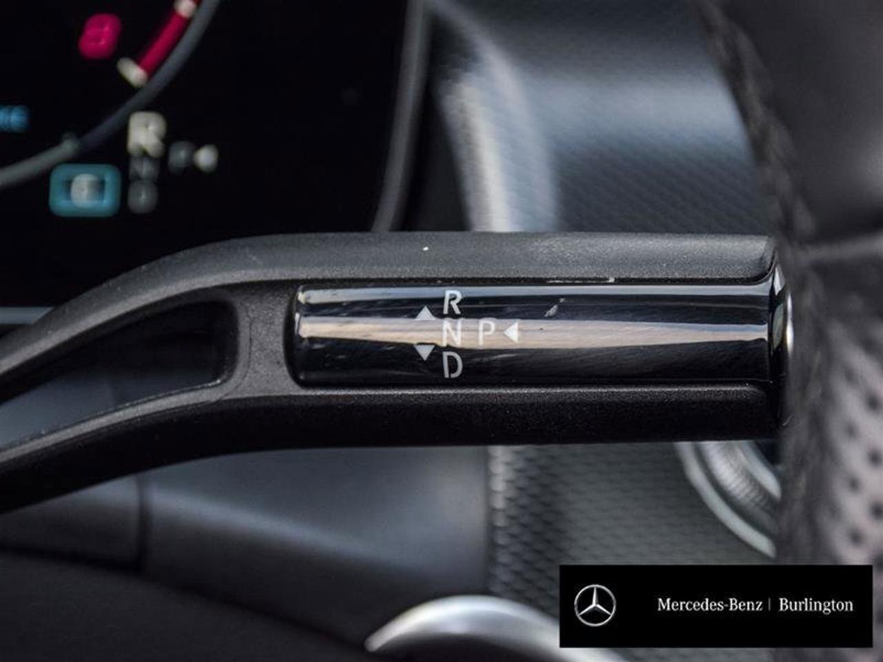 2023 Mercedes-Benz GLC GLC 300 Photo