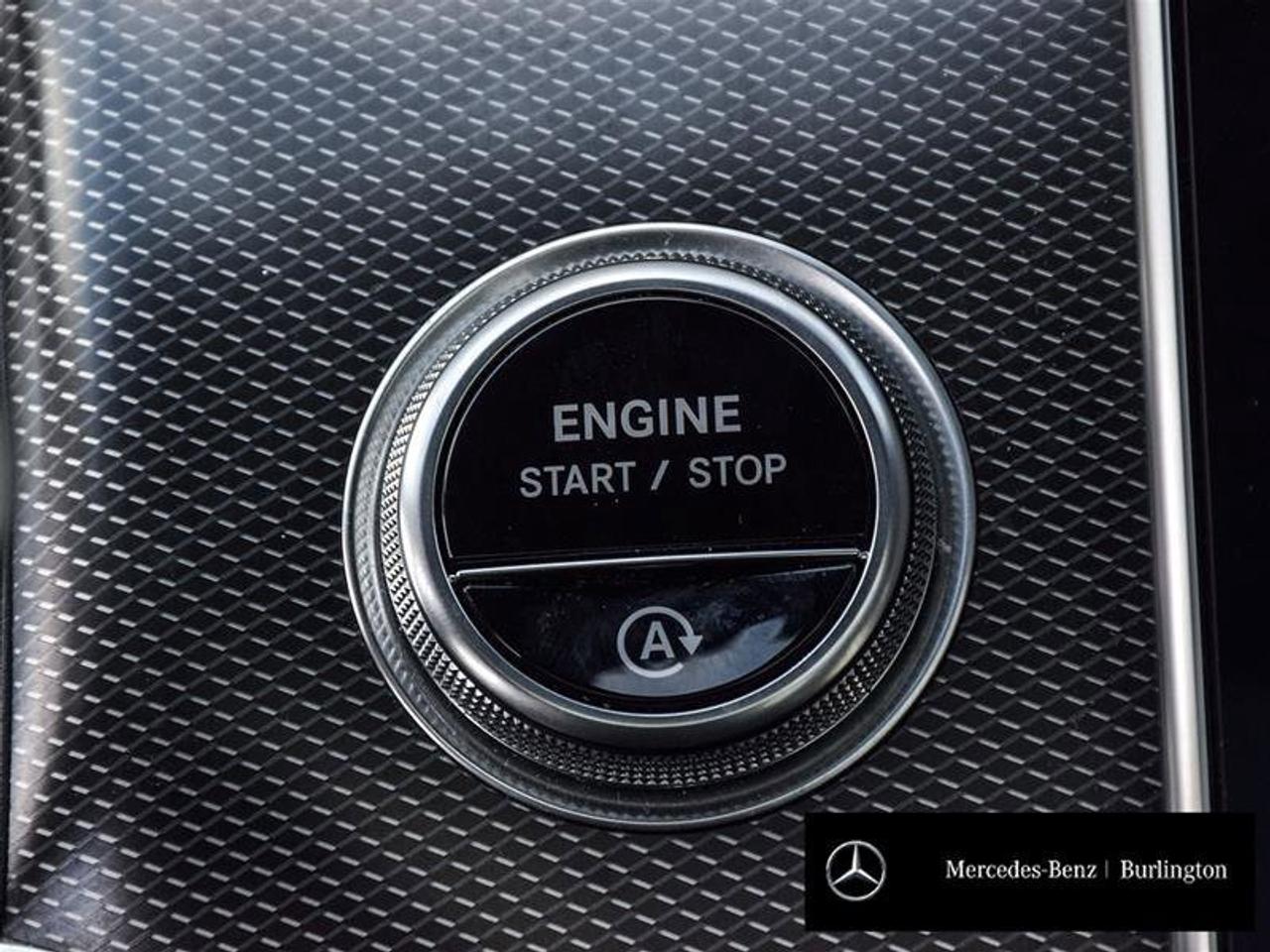 2023 Mercedes-Benz GLC GLC 300 Photo