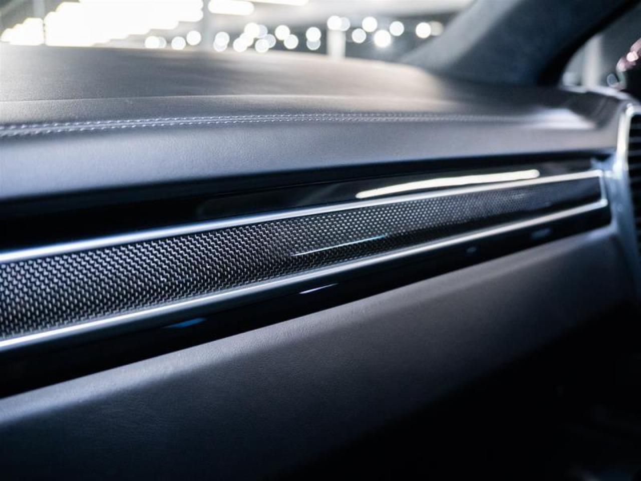 2023 Porsche Cayenne GTS Coupe Photo