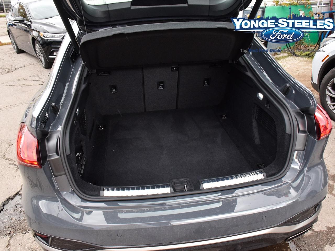 2025 Audi A5 Technik 2.0 TFSI quattro Photo