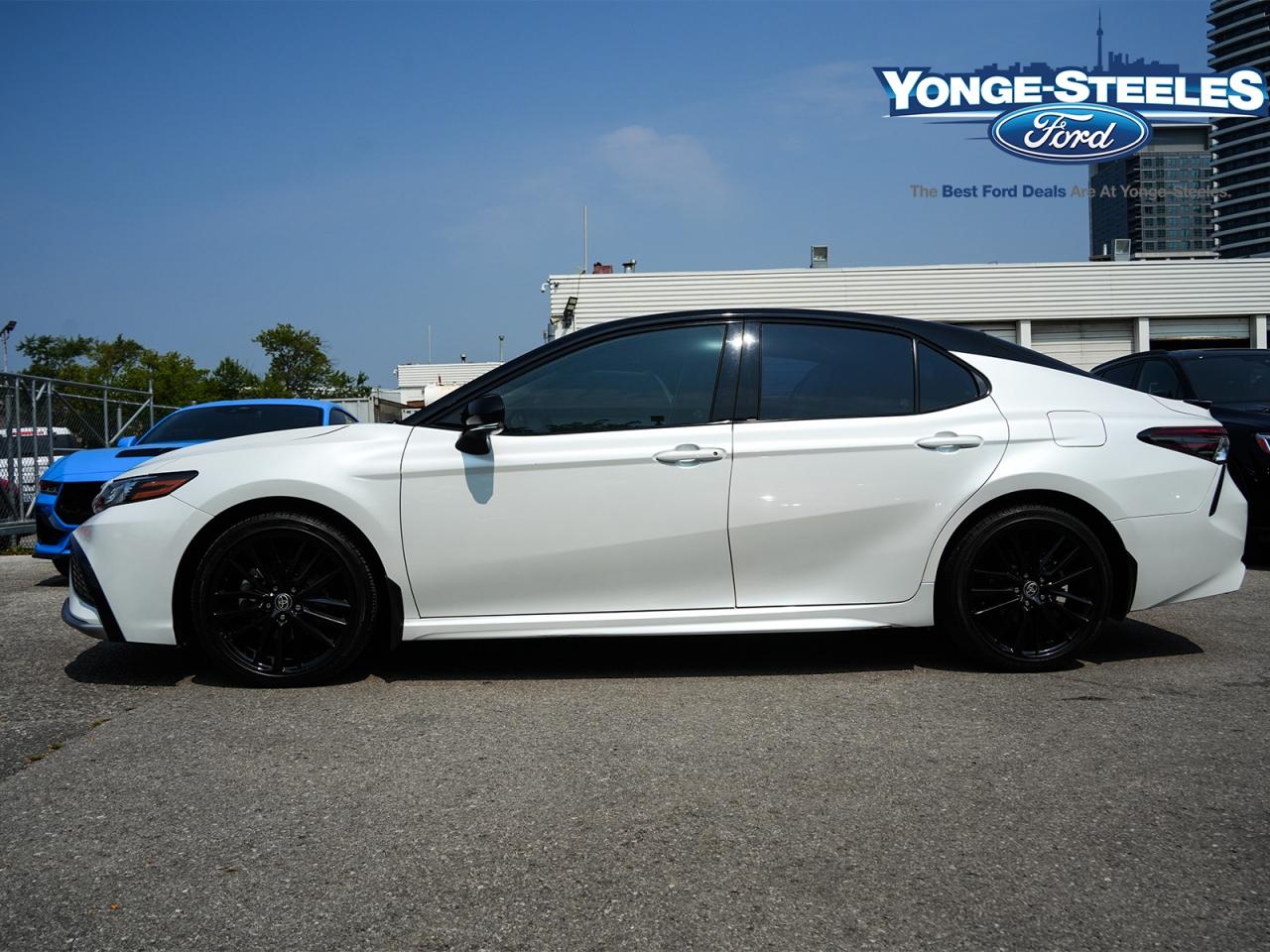 2022 Toyota Camry XSE Auto Photo