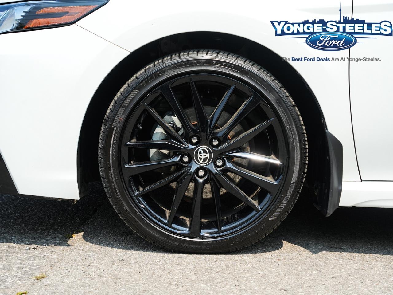 2022 Toyota Camry XSE Auto Photo