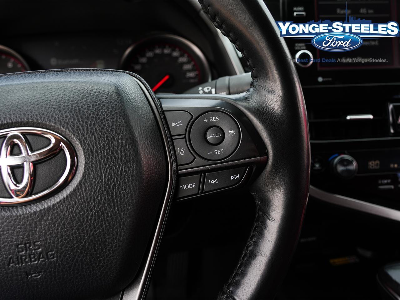 2022 Toyota Camry XSE Auto Photo