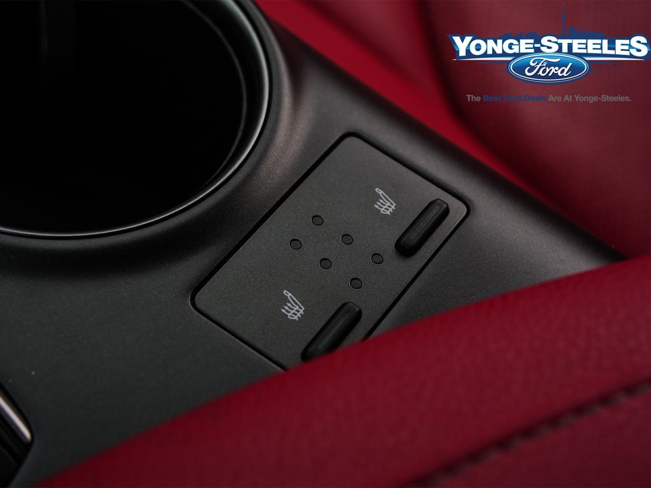 2022 Toyota Camry XSE Auto Photo