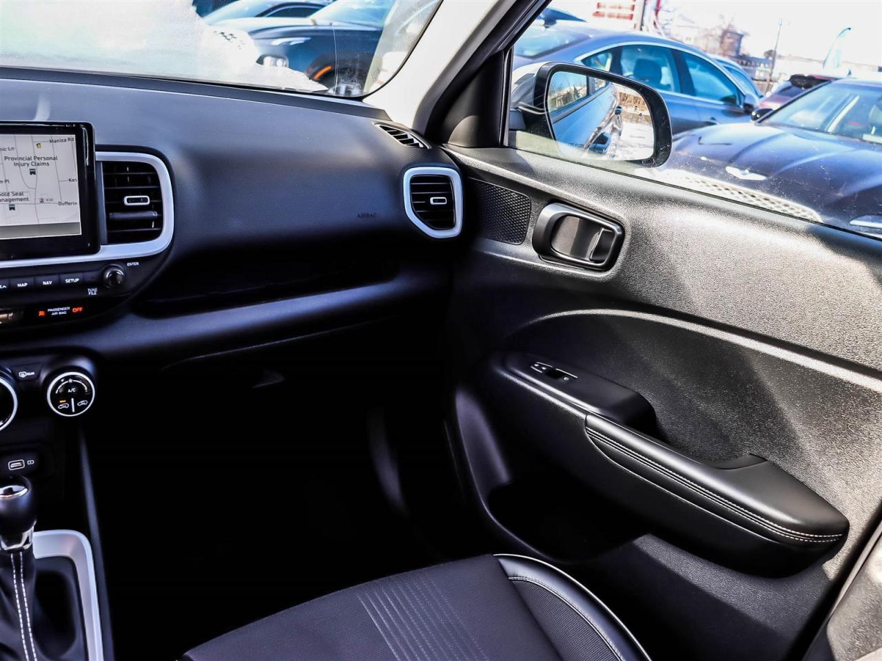 2022 Hyundai Venue Ultimate Photo