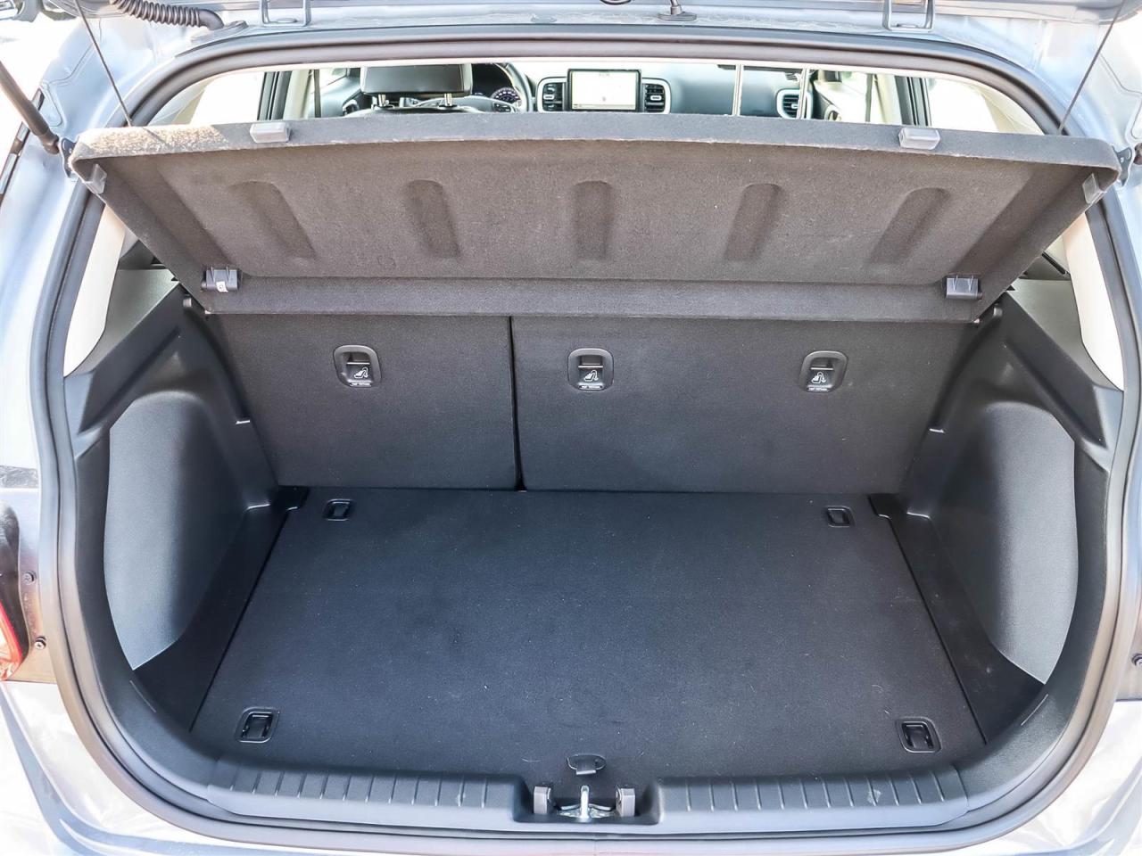 2022 Hyundai Venue Ultimate Photo