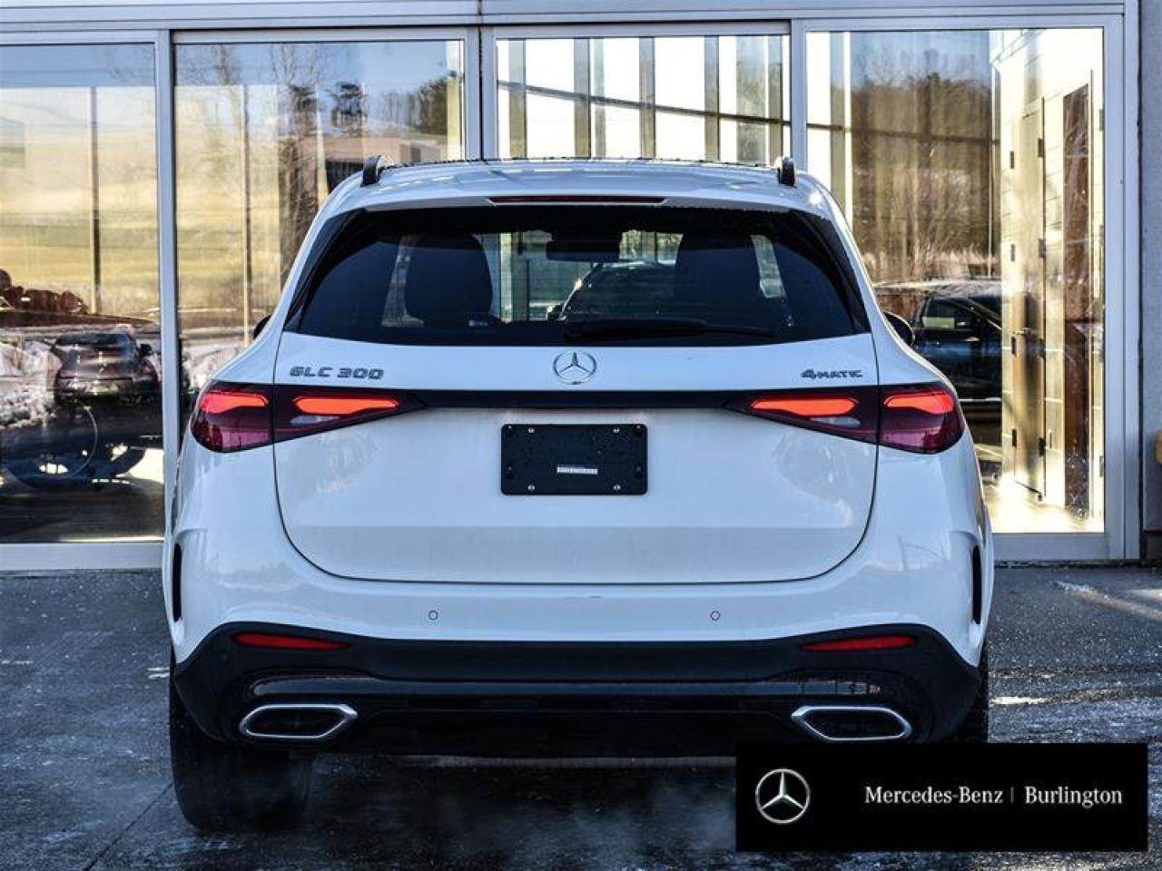 2024 Mercedes-Benz GLC GLC 300 Photo