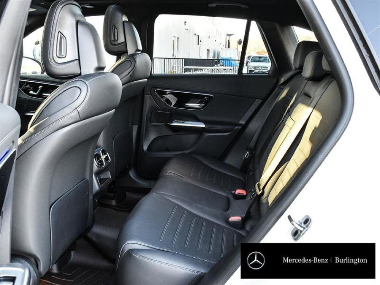 2024 Mercedes-Benz GLC GLC 300 Photo