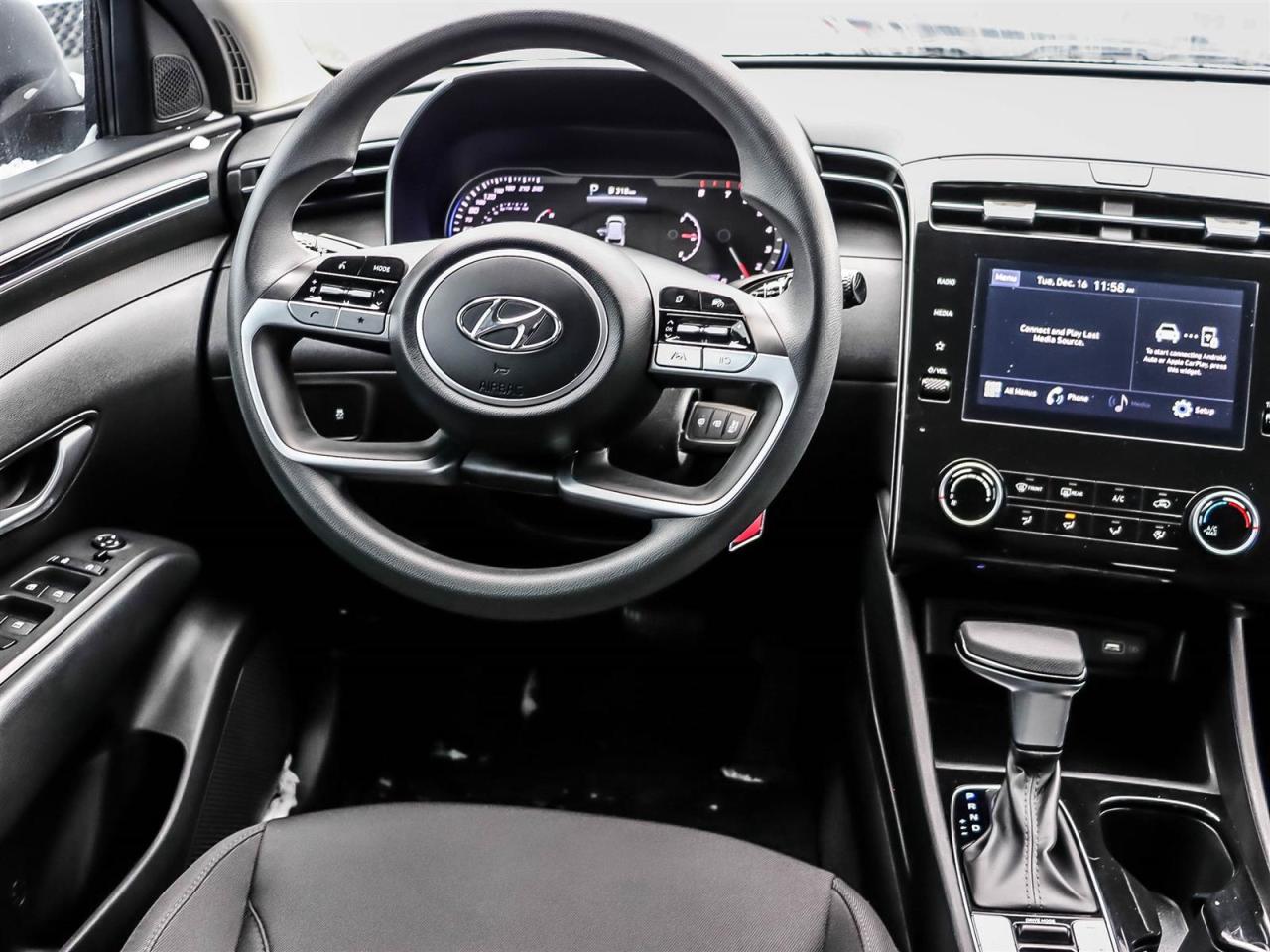 2022 Hyundai Tucson Essential Photo