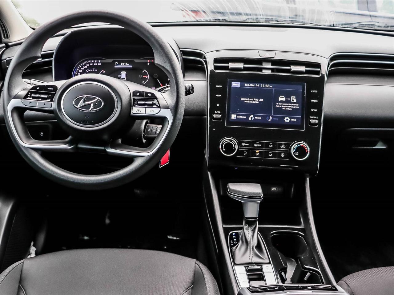 2022 Hyundai Tucson Essential Photo