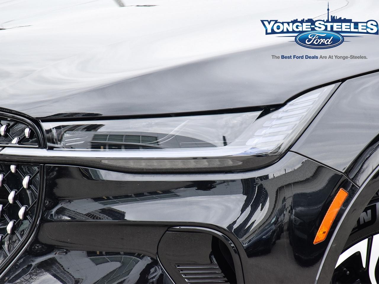 2025 Lincoln Nautilus Reserve AWD Photo