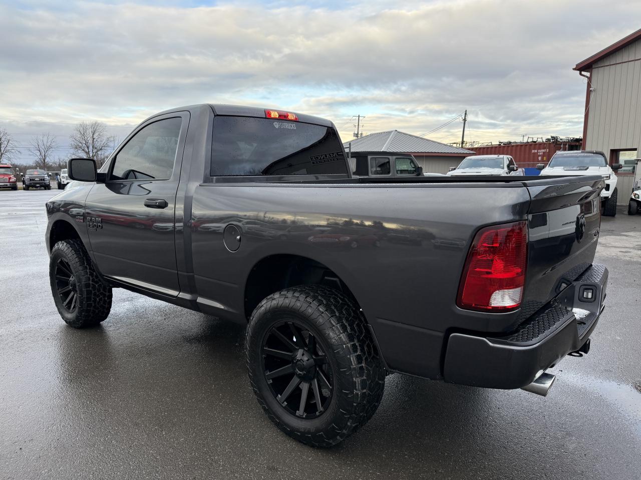 2020 RAM 1500 Classic Express LIFT/WHEEL/TIRE PKG!! Photo4