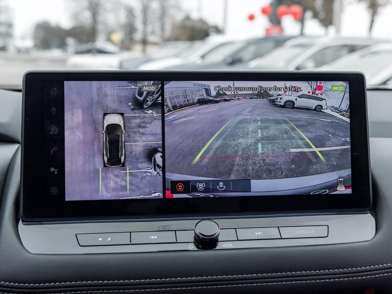 2025 Nissan Rogue SL Photo