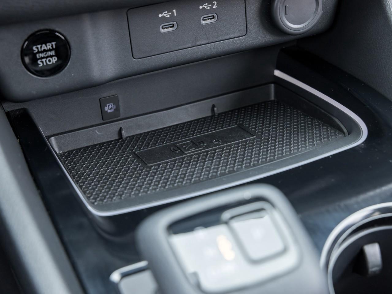 2025 Nissan Rogue SL Photo