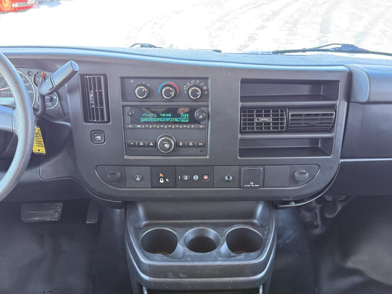 2019 GMC Savana Cargo Van RWD 2500 135 Photo