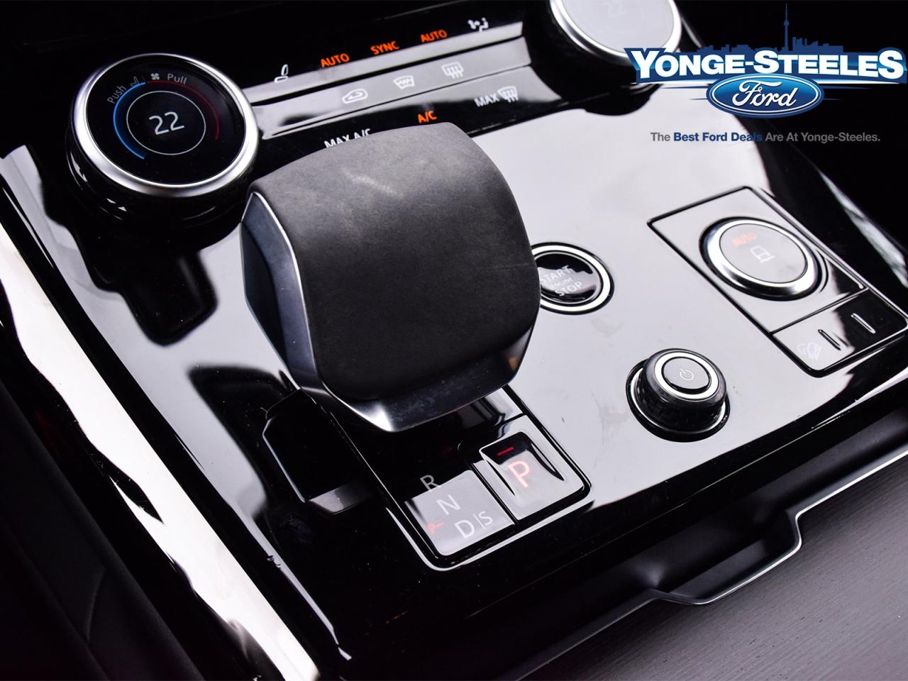 2023 Land Rover Range Rover Sport P400 Dynamic SE Photo