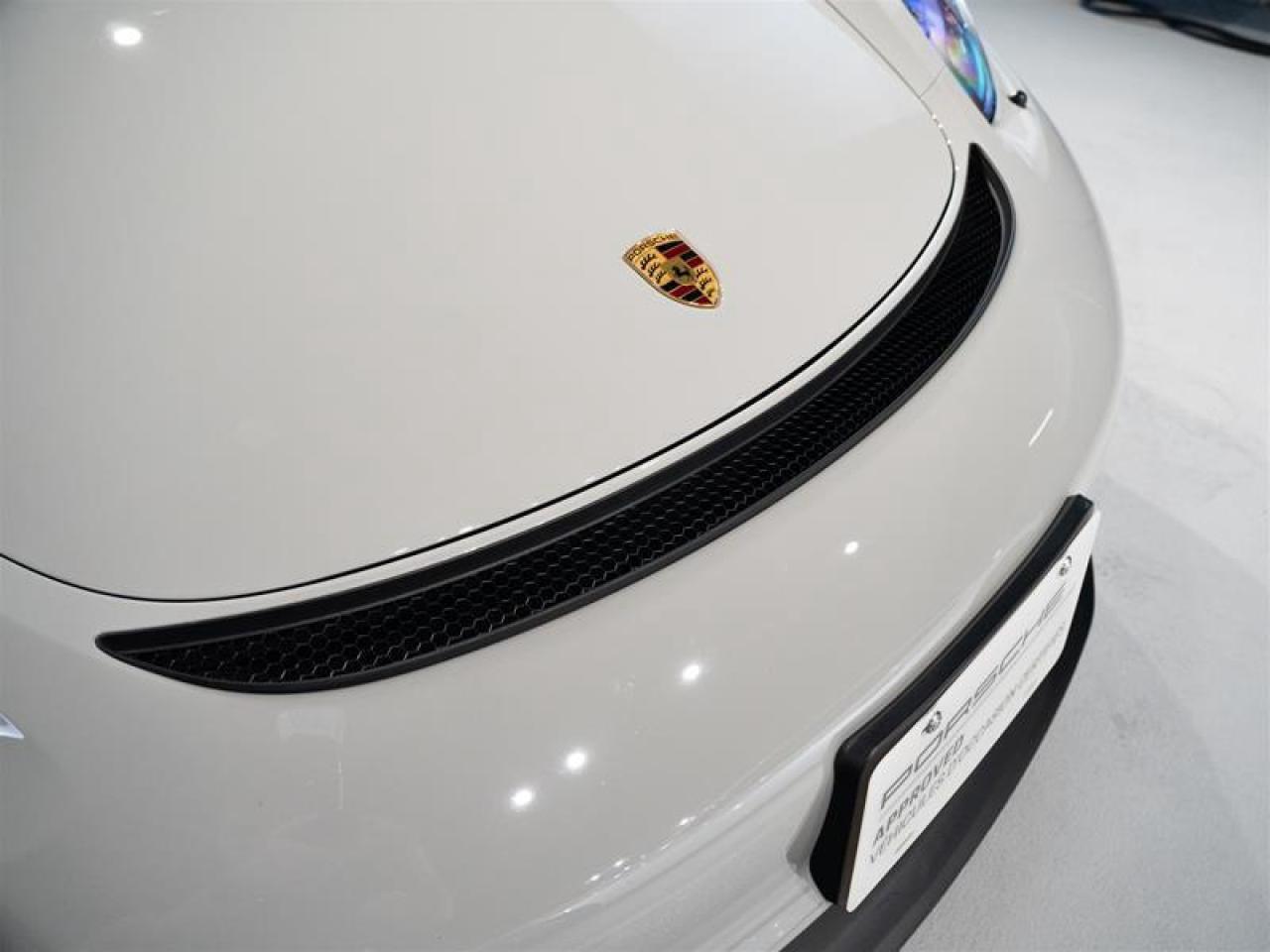 2021 Porsche 718 Spyder  Photo