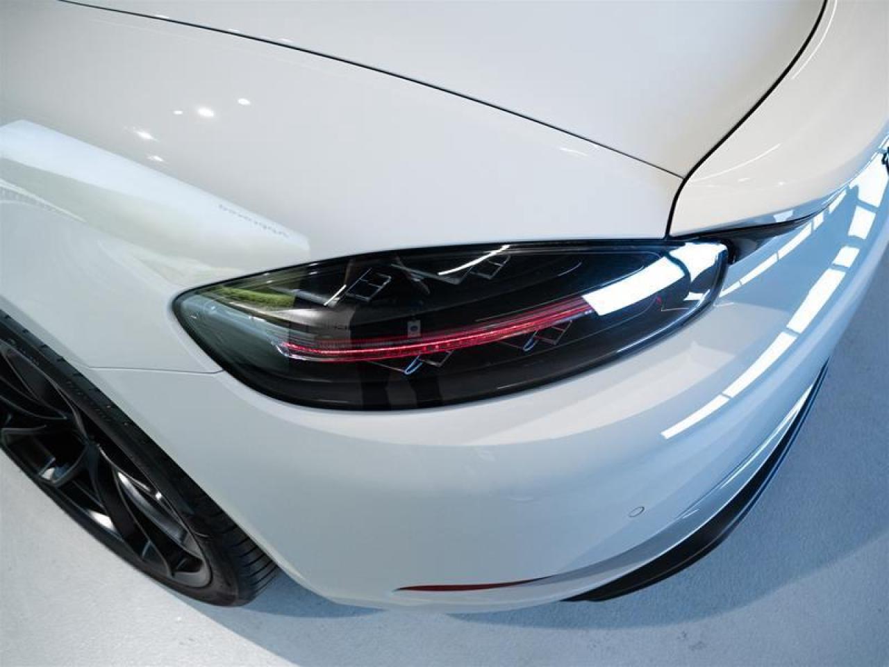 2021 Porsche 718 Spyder  Photo