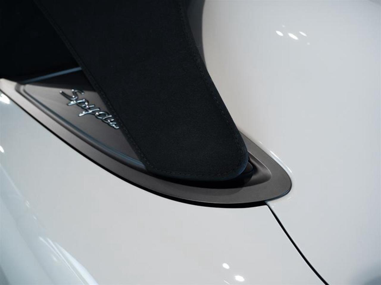 2021 Porsche 718 Spyder  Photo