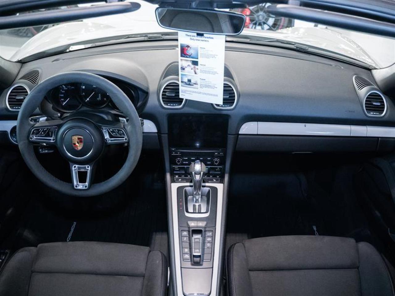 2021 Porsche 718 Spyder  Photo