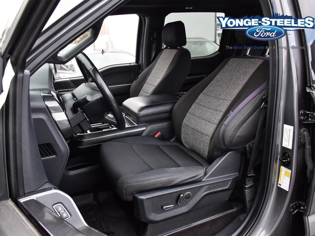 2021 Ford F-150 XLT 3.5L 302A ROOF TRAILER TOW SPORTS PACKAGE Photo