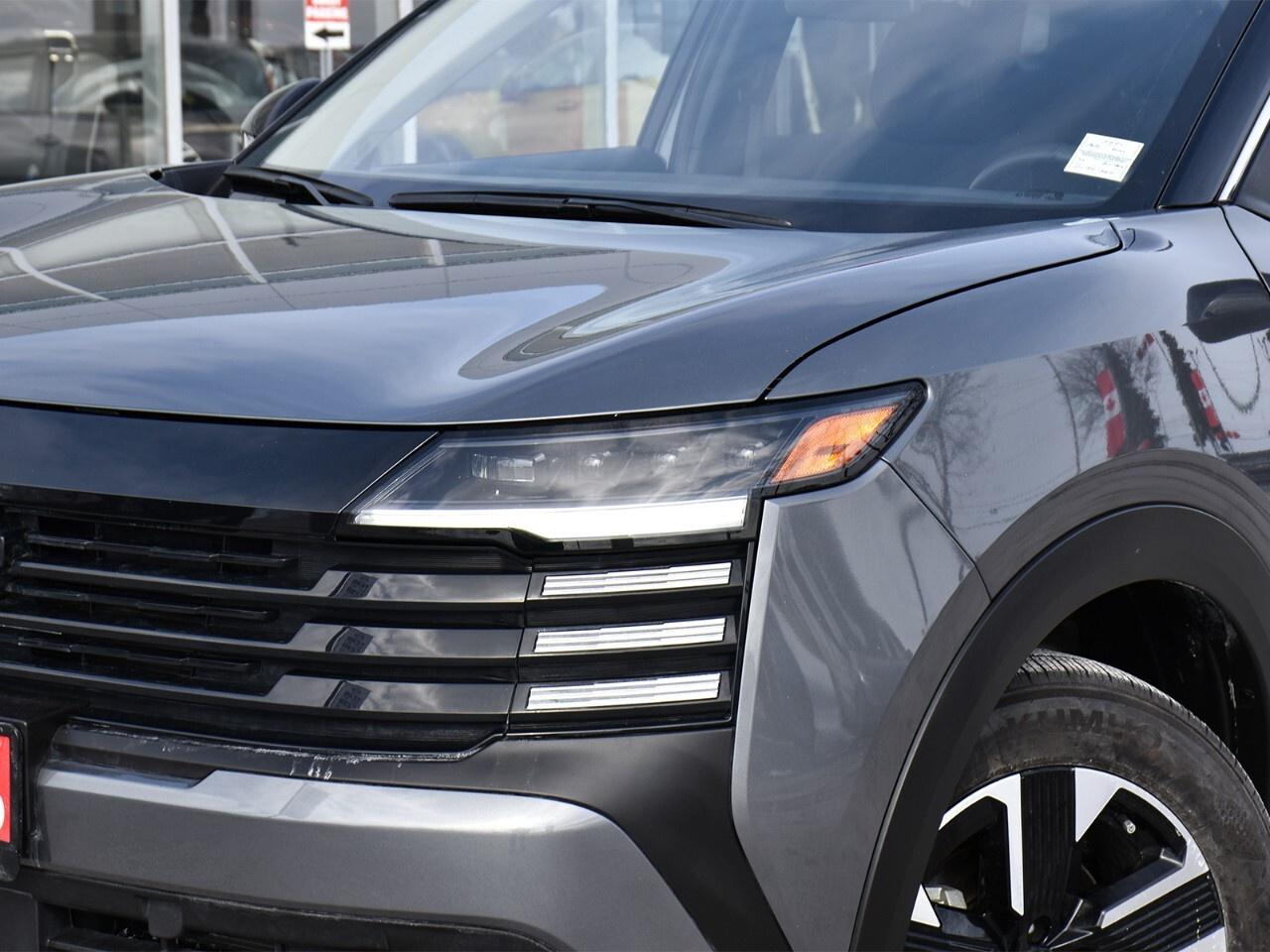 2025 Nissan Kicks SV AWD, DEMO CLEARANCE !! Photo3