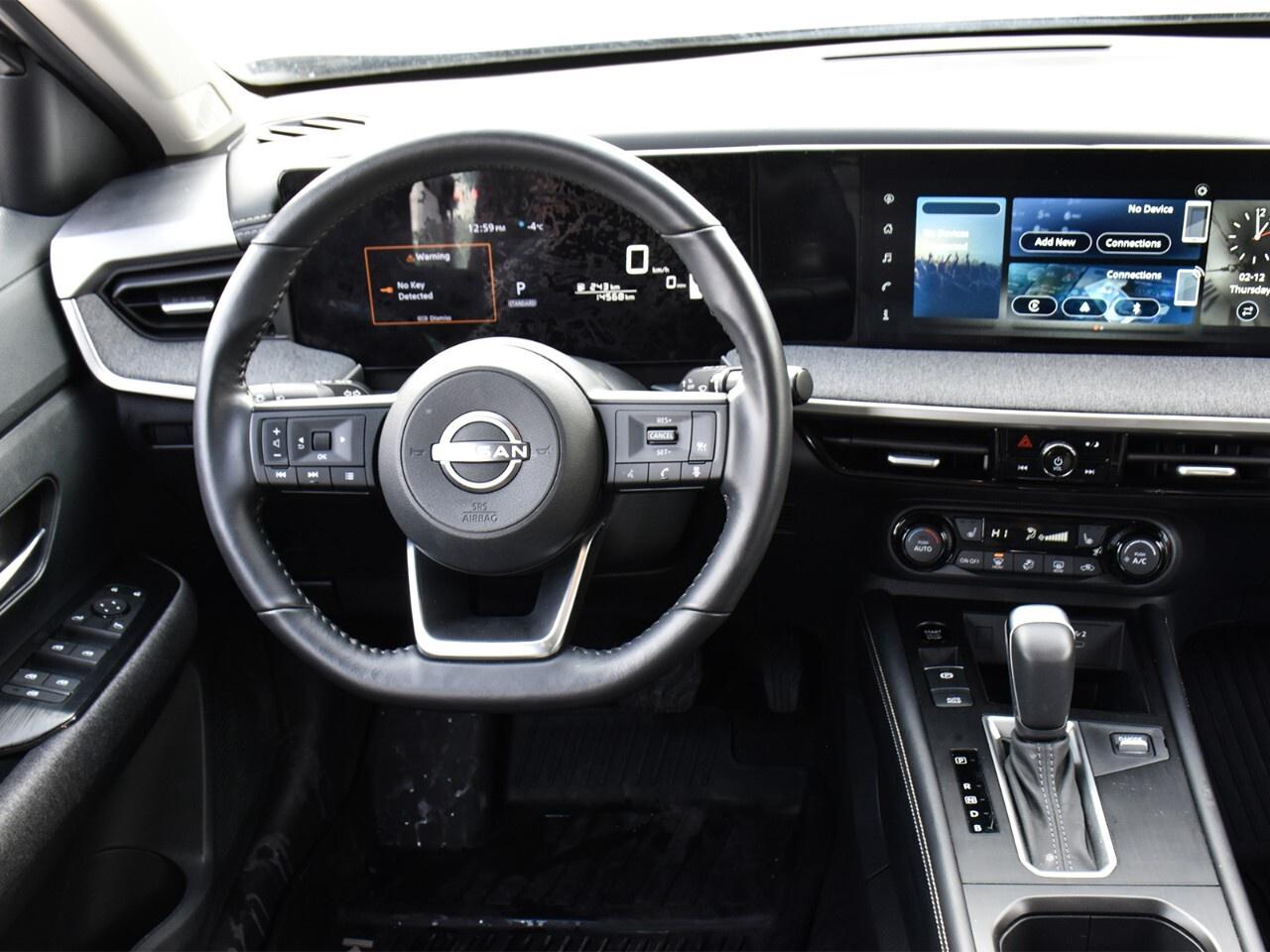 2025 Nissan Kicks SV AWD, DEMO CLEARANCE !! Photo