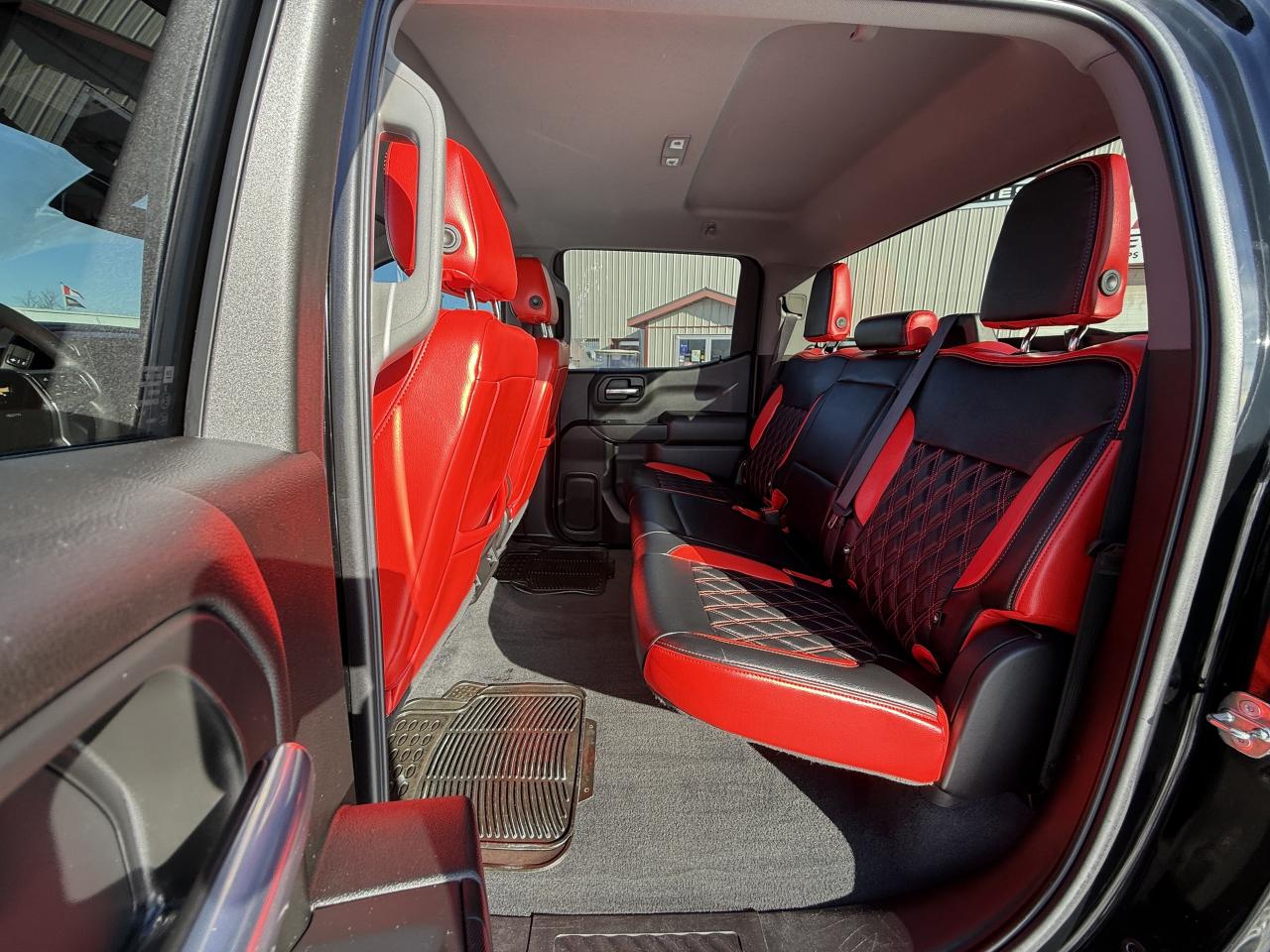 2019 Chevrolet Silverado 1500 LT STEALTH EDITION!! Photo