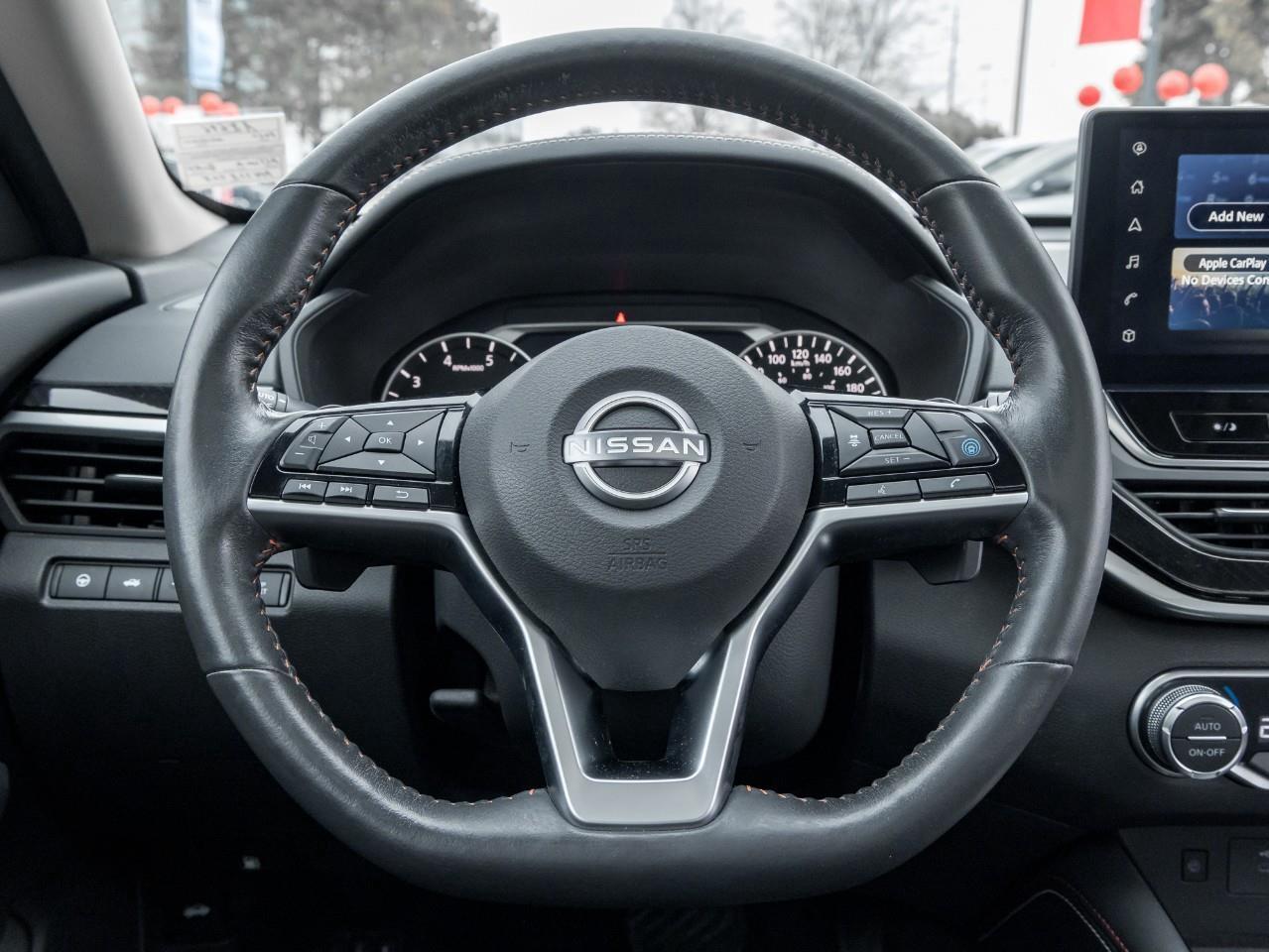 2023 Nissan Altima SR Photo