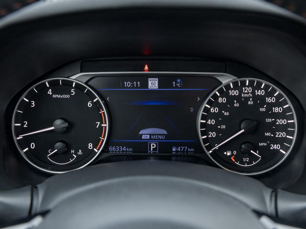 2023 Nissan Altima SR Photo