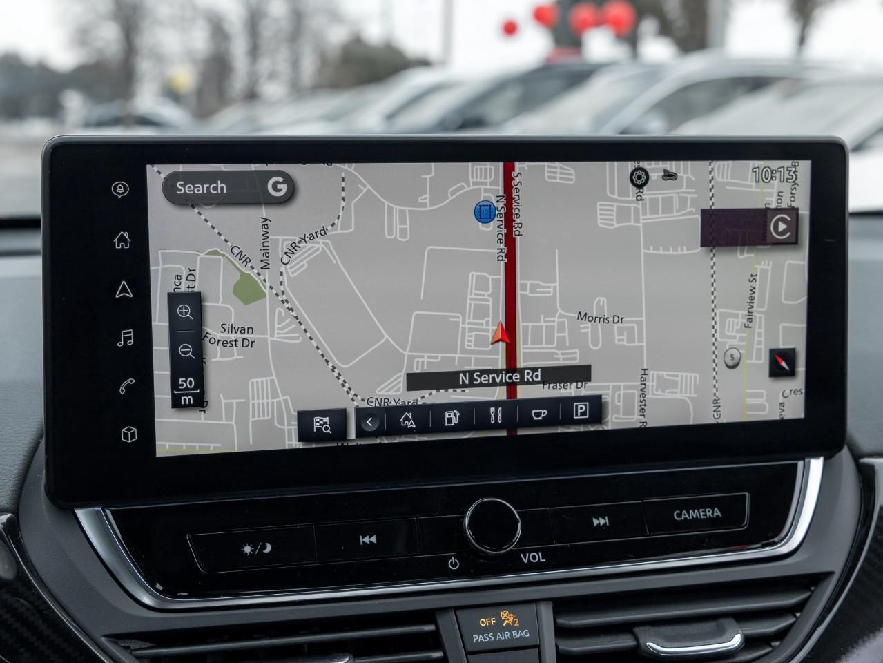 2023 Nissan Altima SR Photo