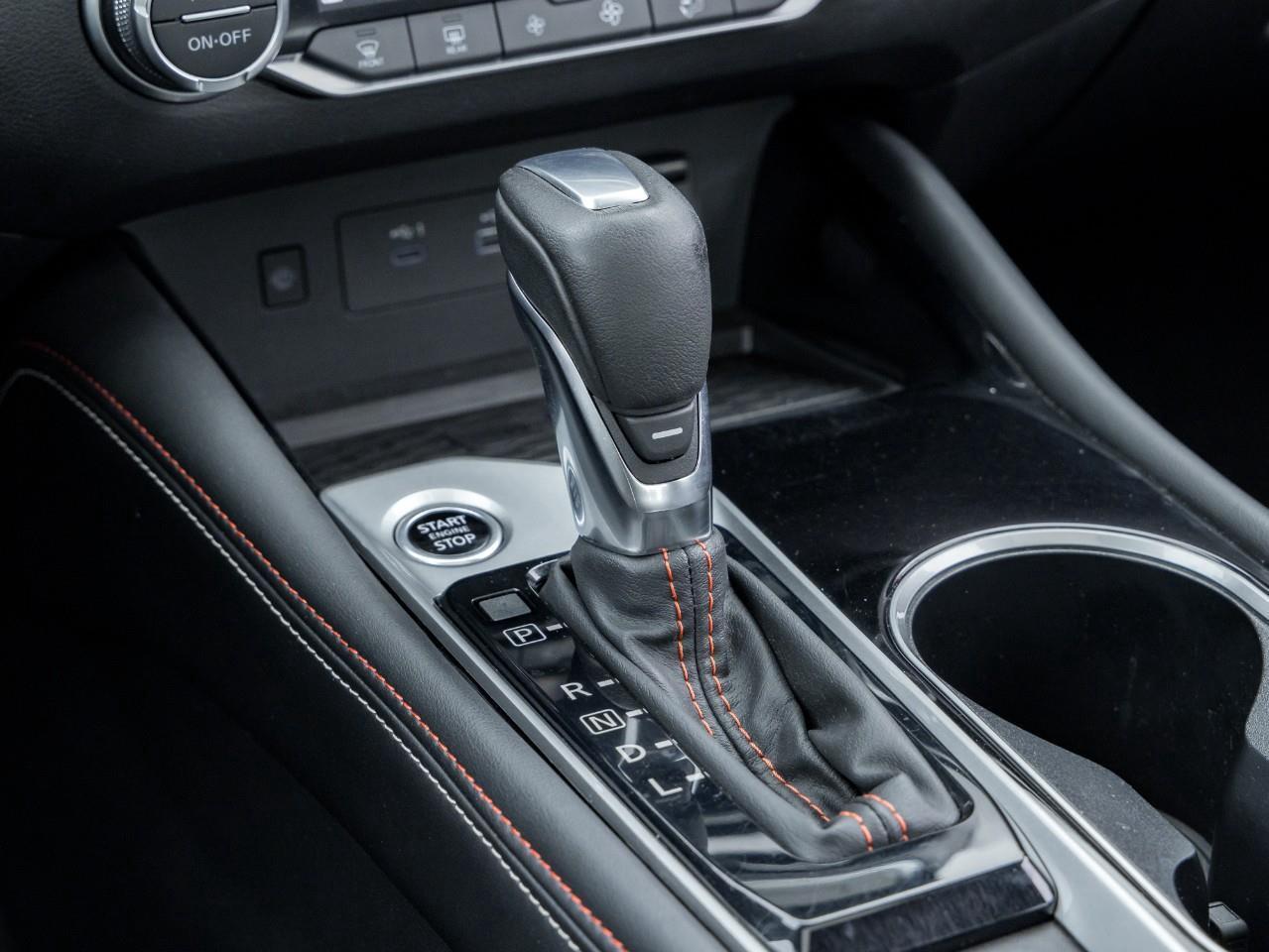 2023 Nissan Altima SR Photo