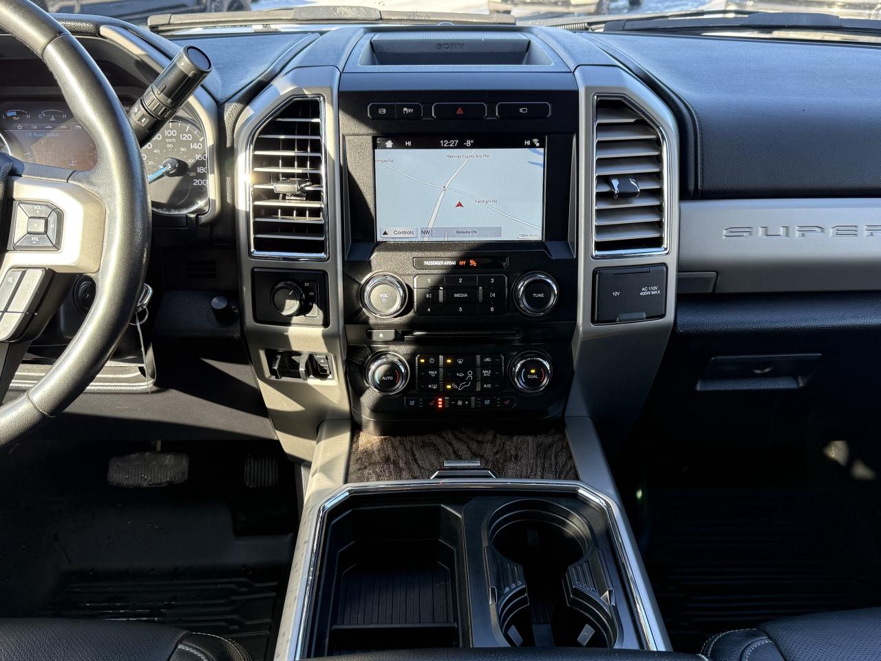 2017 Ford F-350 LARIAT POWERSTROKE DUALLY 4X4 Photo