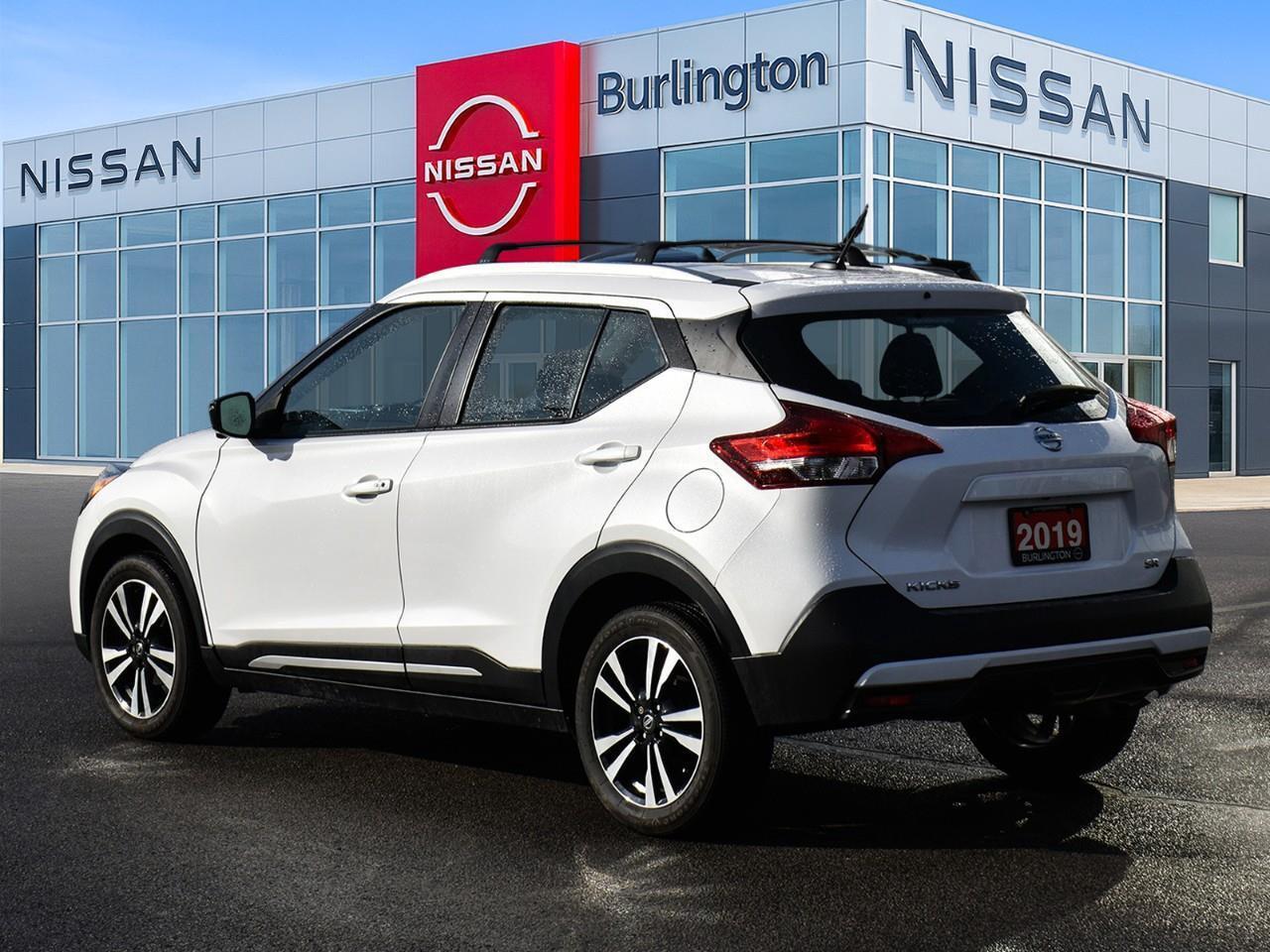 2019 Nissan Kicks SR Photo