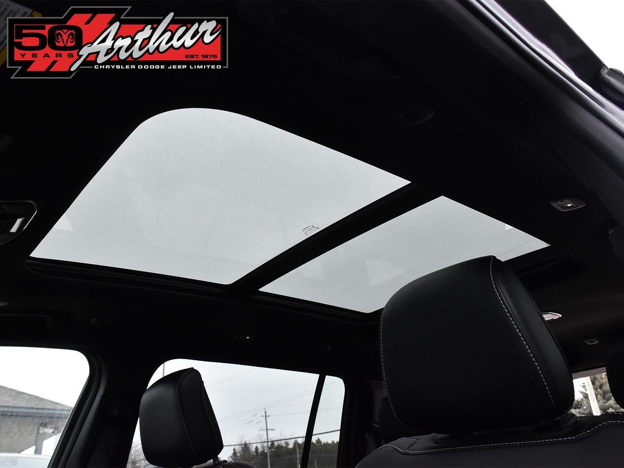 2025 Jeep Grand Cherokee L L LIMITED 4X4 Photo