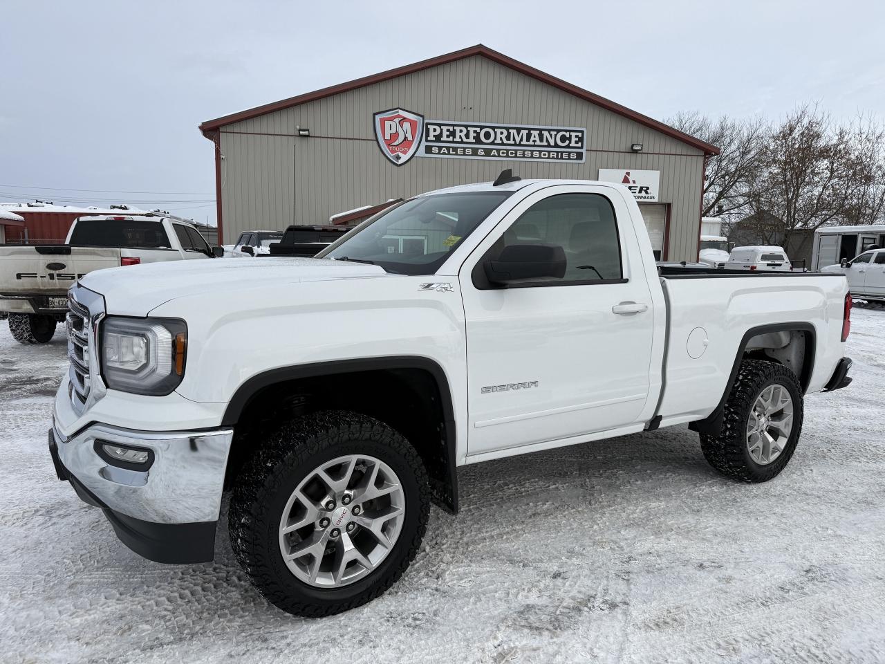 2018 GMC Sierra 1500 RCSB 5.3L V8 4X4 Photo2
