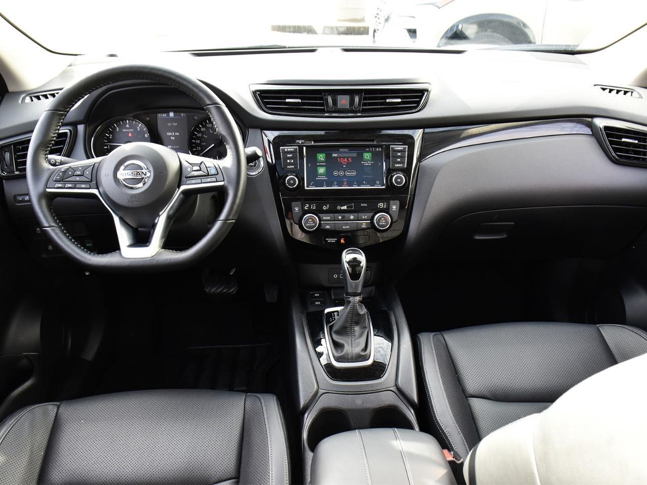 2023 Nissan Qashqai SL Photo