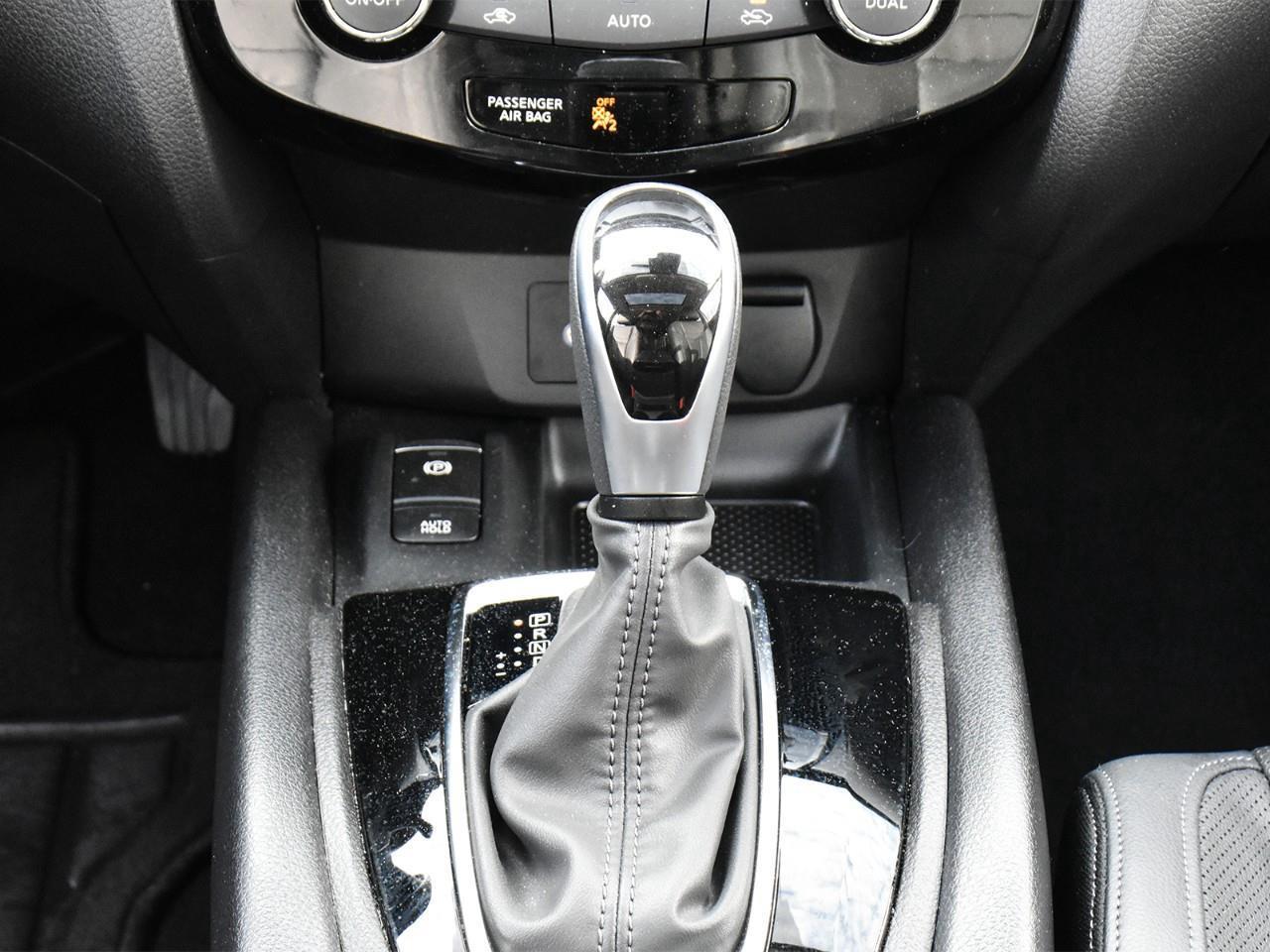 2023 Nissan Qashqai SL Photo