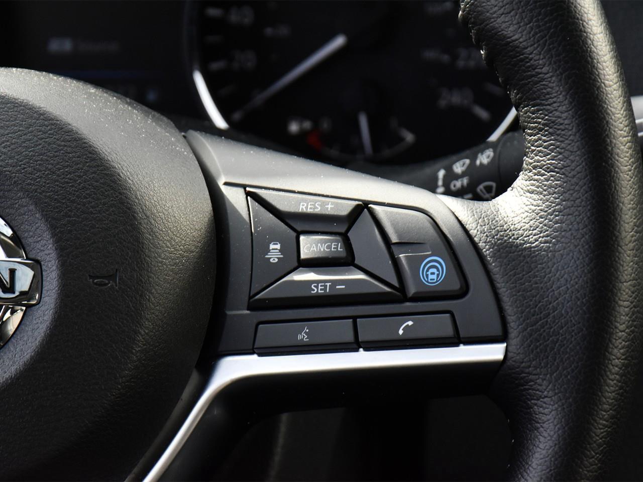 2023 Nissan Qashqai SL Photo