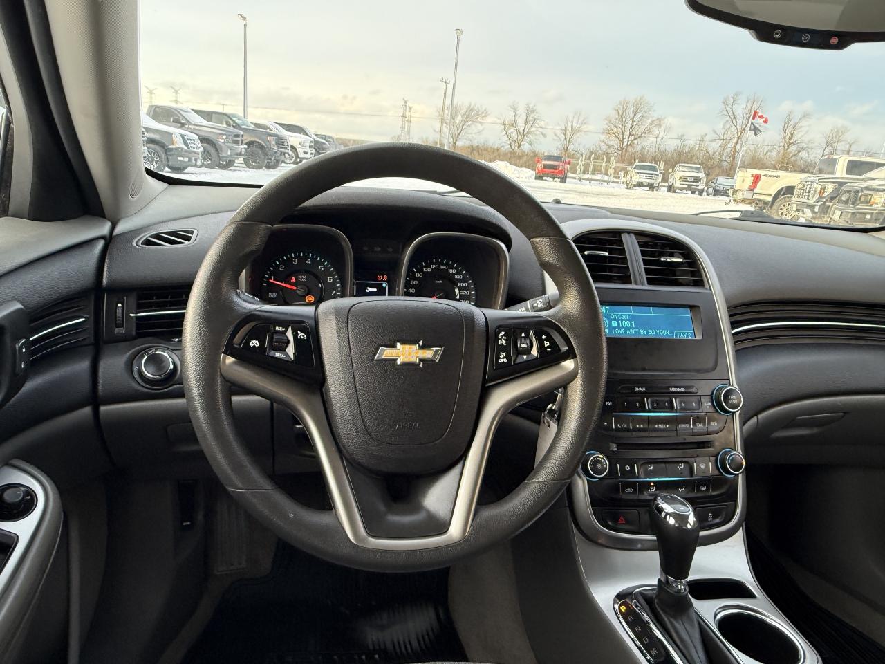2016 Chevrolet Malibu 4dr Sdn LS w-1LS Photo