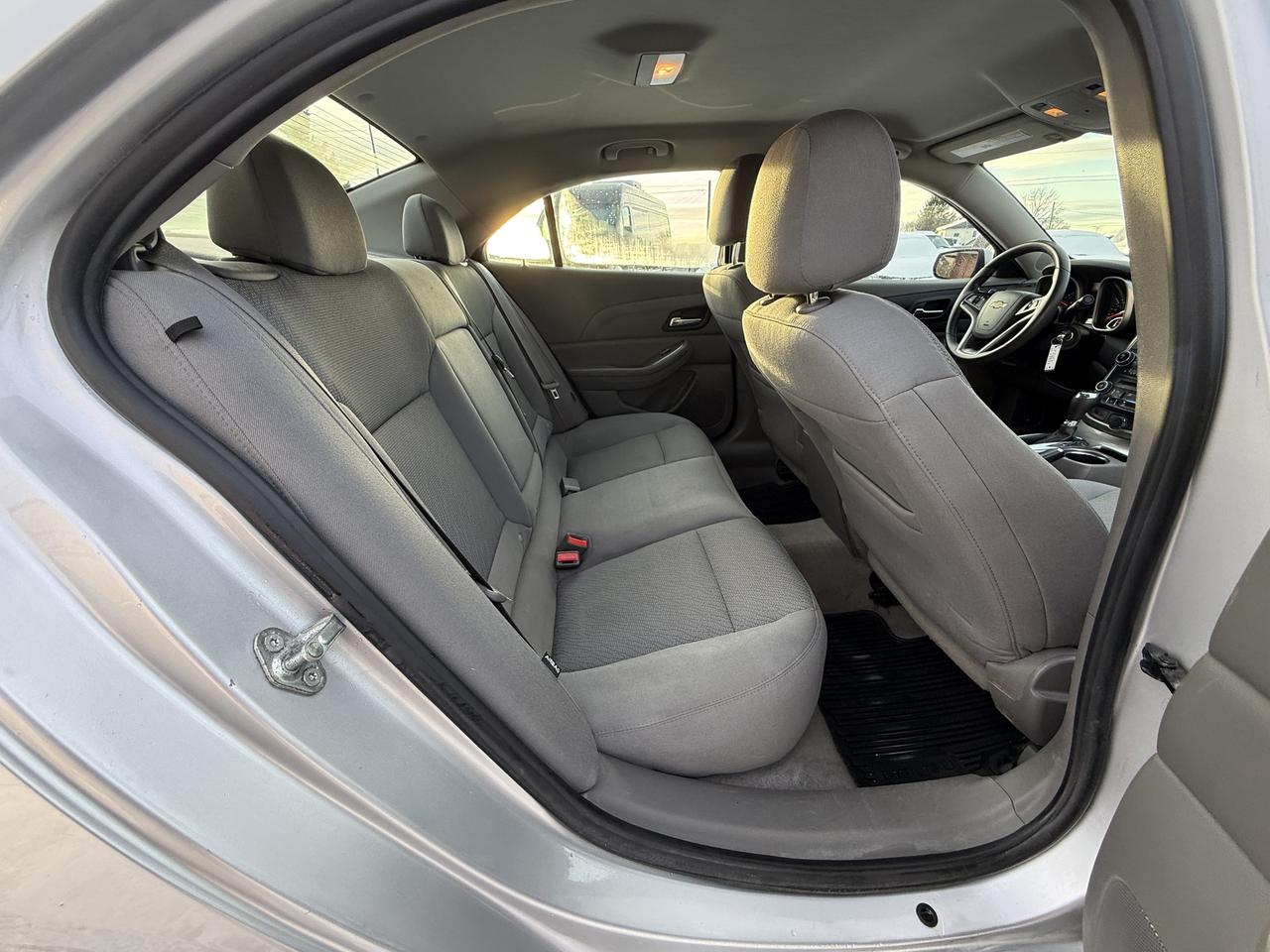 2016 Chevrolet Malibu 4dr Sdn LS w-1LS Photo