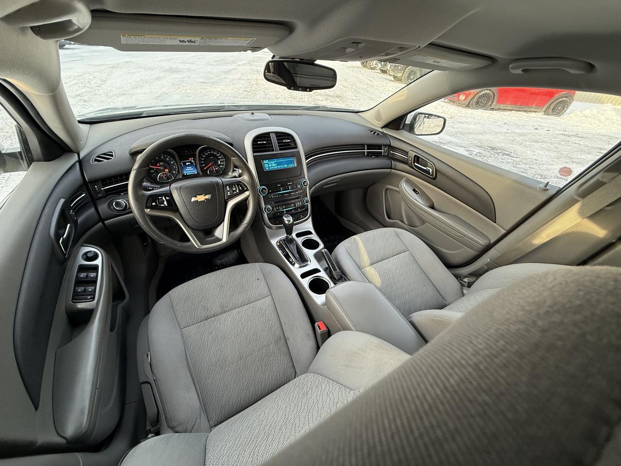 2016 Chevrolet Malibu 4dr Sdn LS w-1LS Photo