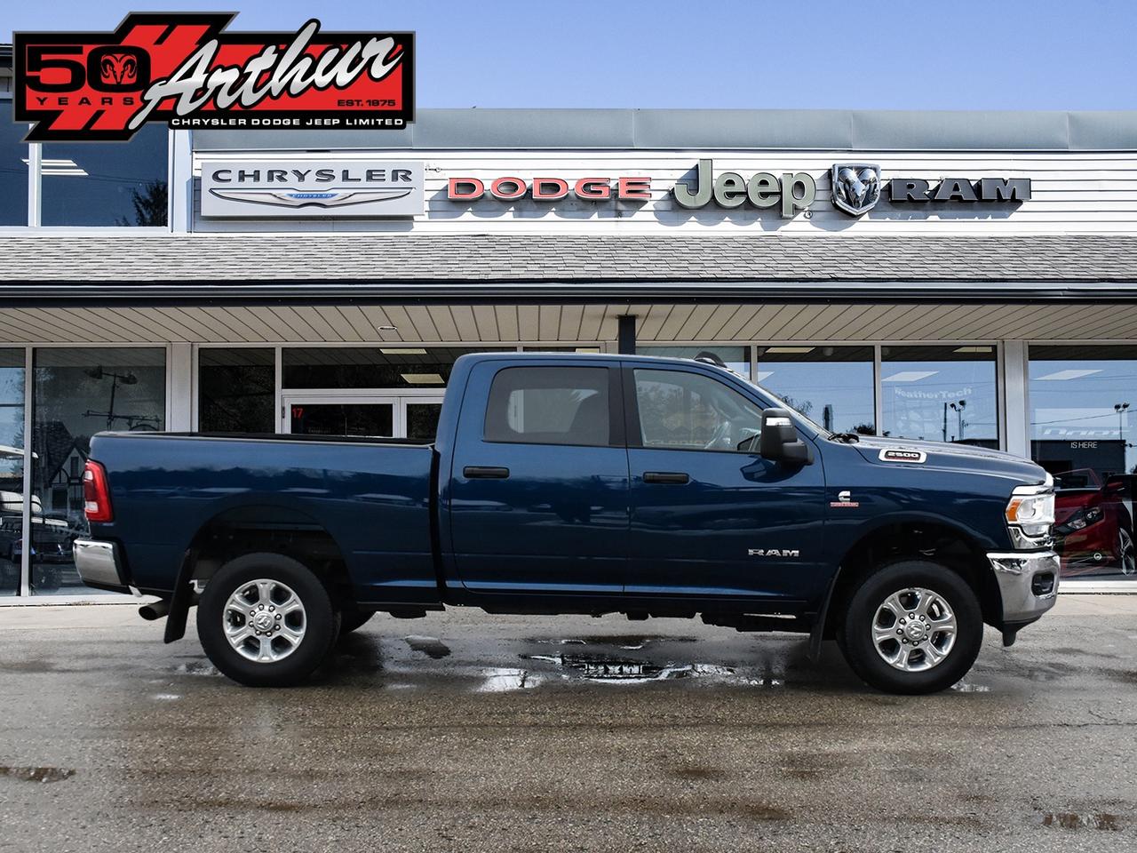 2024 RAM 2500 Big Horn Crew Cab 4x4 Photo2