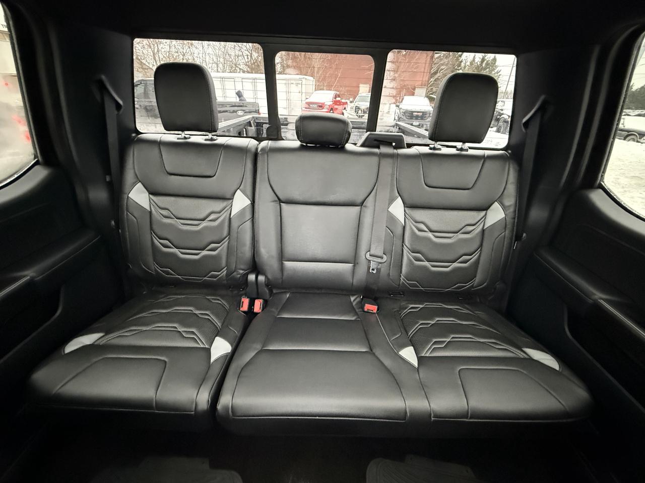 2021 Ford F-150 F-150 STEALTH EDITION!! Photo